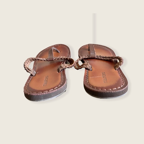 Maurice’s Braided Flip Flop Faux Leather! Size 8! - Picture 2 of 7